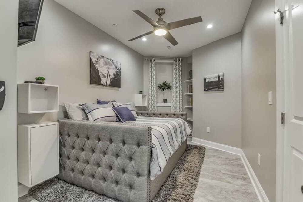 Stunning English Basement Only Steps From DMV Metro Subway Shopping Restaurants