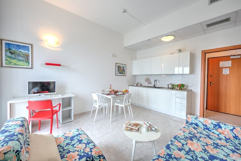 Frontline Beach 3 - M3 - Near To The Sea