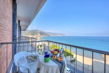 Frontline Beach 22 - M2 - Near To The Sea