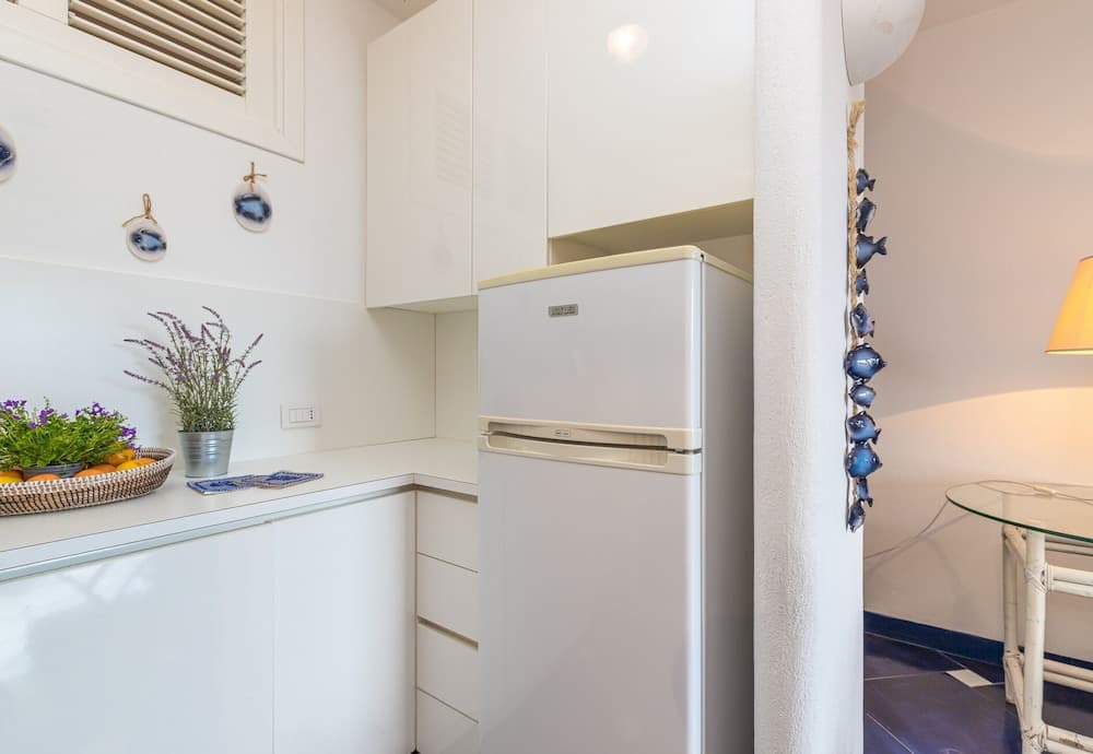 I Fari 98 600mt From The Beach