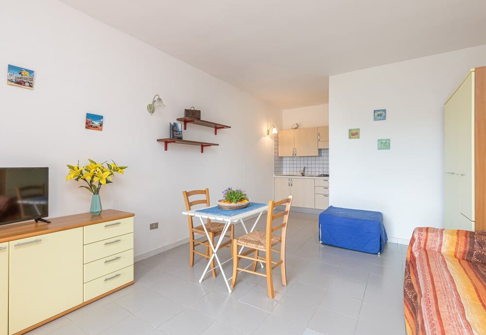 I Fari 23 600mt From The Beach