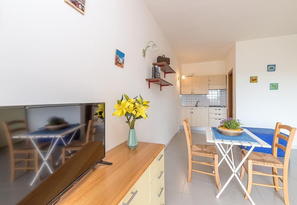 I Fari 23 600mt From The Beach