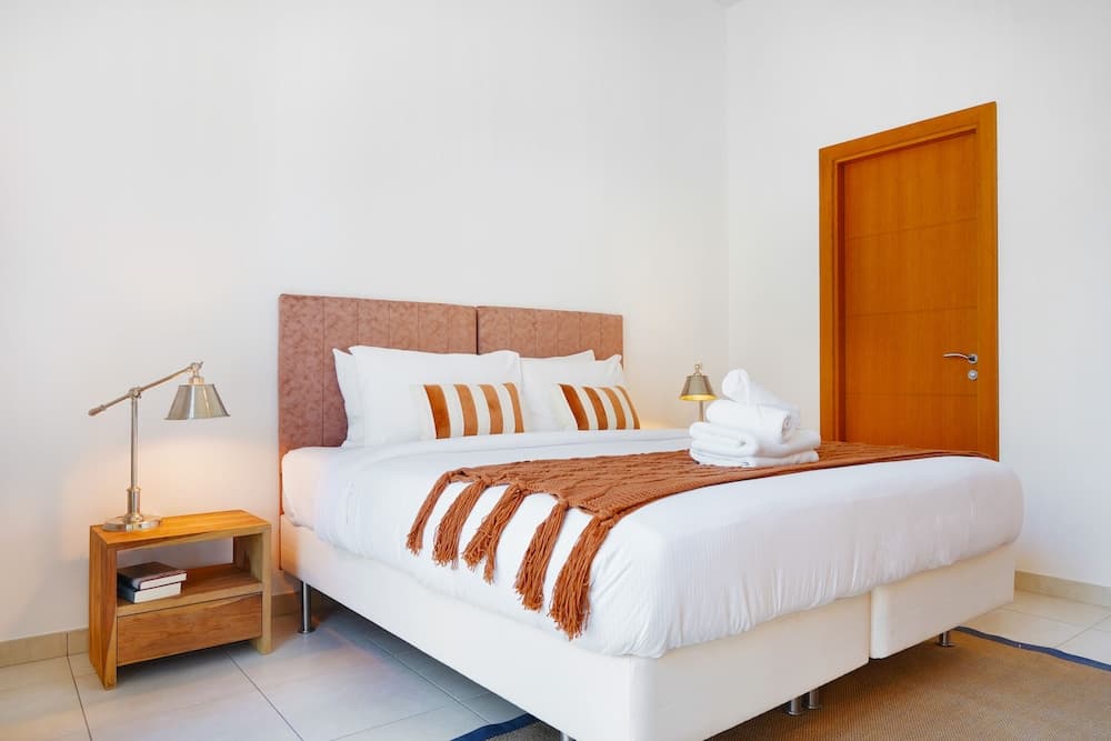 Maison Privee - Modern and Airy 2BR in Palm Jumeirah