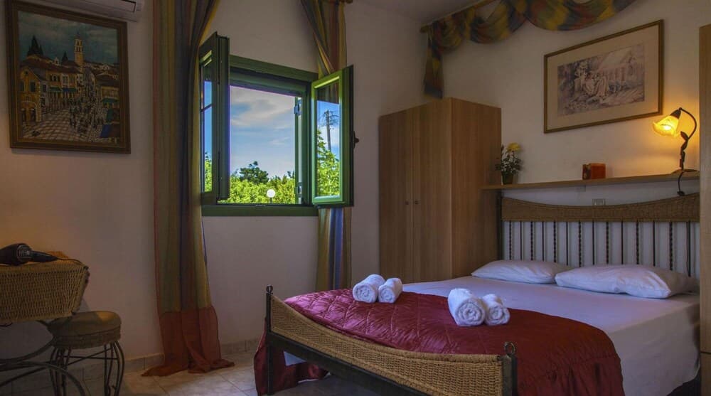 Monambeles Villas 1-bedroom Villa Mary