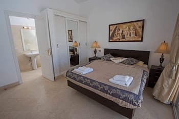 Charming Villa in El Gouna with Pool