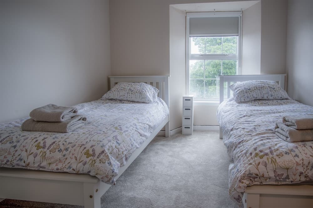 West Jordanston Cottage - St Florence