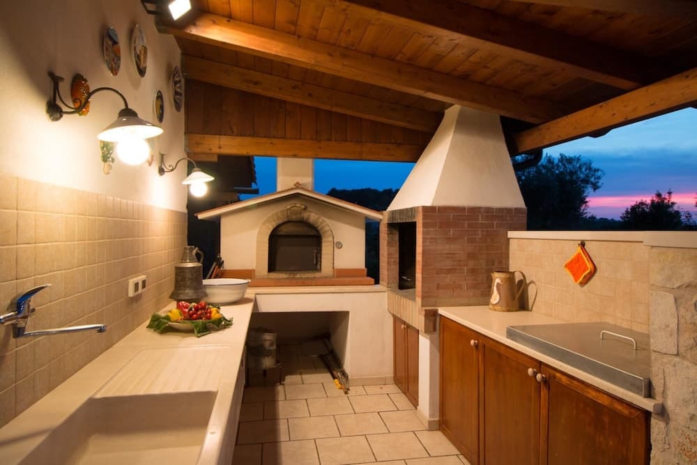 TD Villa Luna Trulli With Large Pool