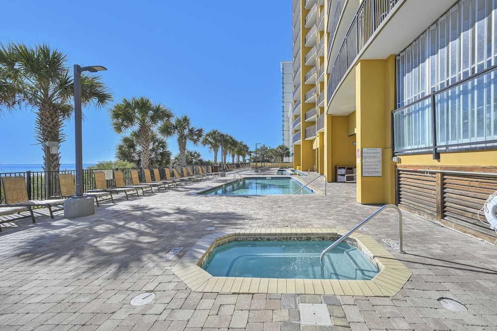 Anderson Ocean Club by Elliott Realty