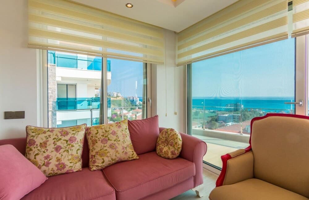 Splendid Home With Shared Pools and View Near Beach and City Center in Alanya