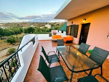 Comfy Two-bed Country House in Apokoronas