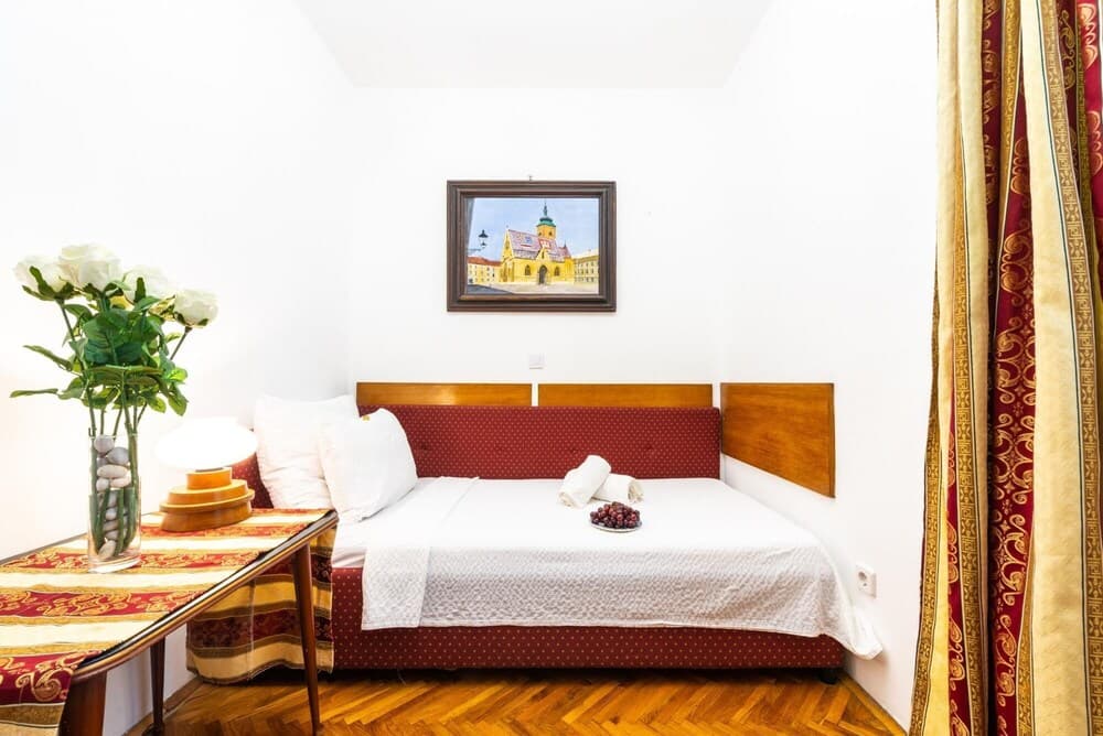 Villa Ida - Five-bedroom Villa With Swimming Pool and Sea View ID Direct Booker 752