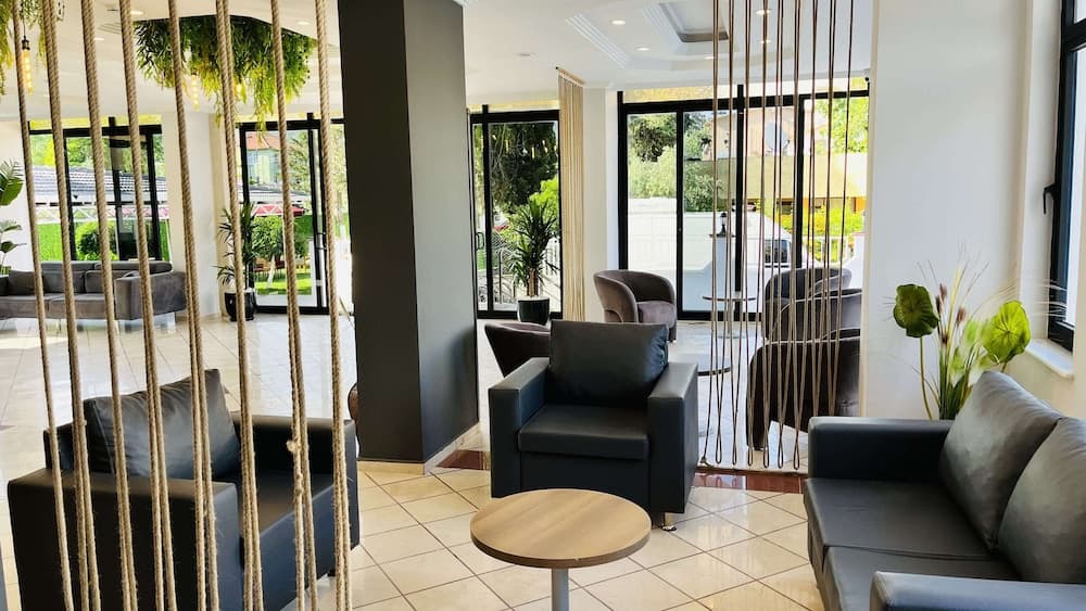 Akar Palace Resort Hotel