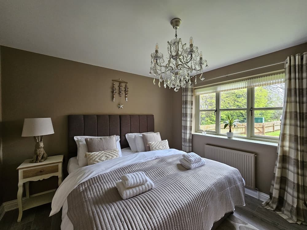 Cottage - Sleep 4, Pet Friendly & Enclosed Garden