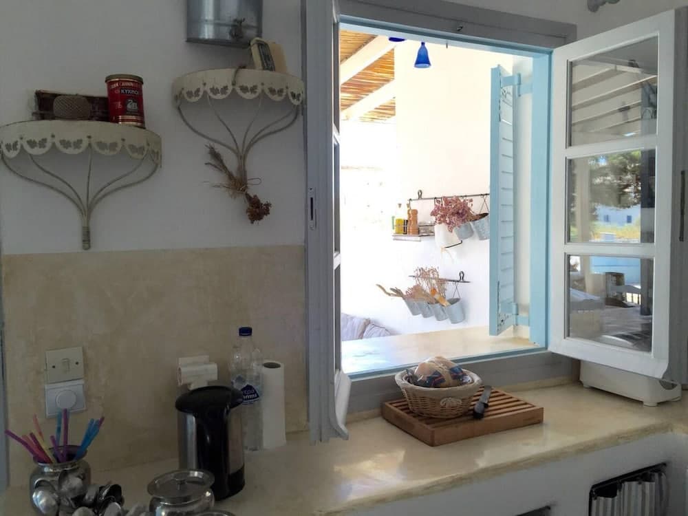 Villa 100 M From THE Beach 6 Room IN IOS Island