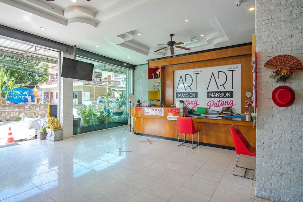 Art Mansion Patong Hotel