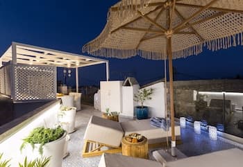 Last Century Residence With Jacuzzi