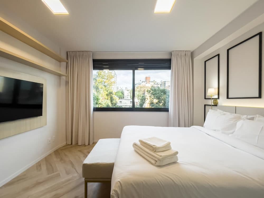 Charlie Porto Alegre Moinhos