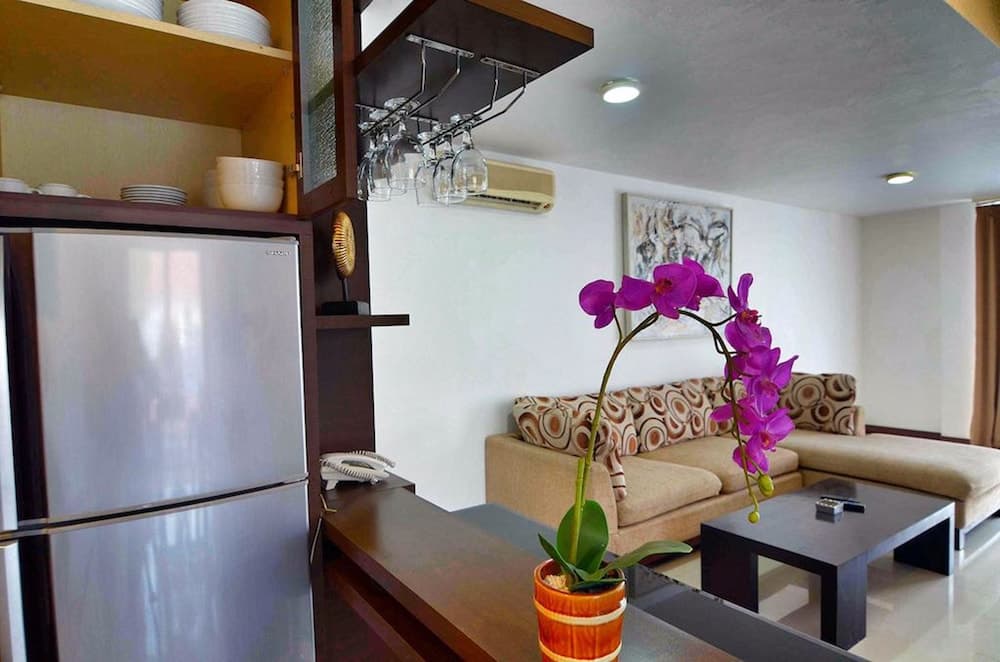 Sunset Residence Condotel