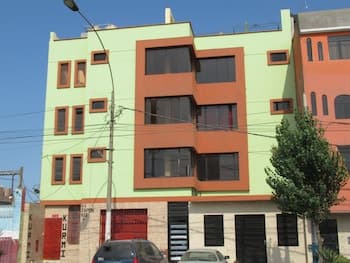 Kurmi Hostel Lima Airport