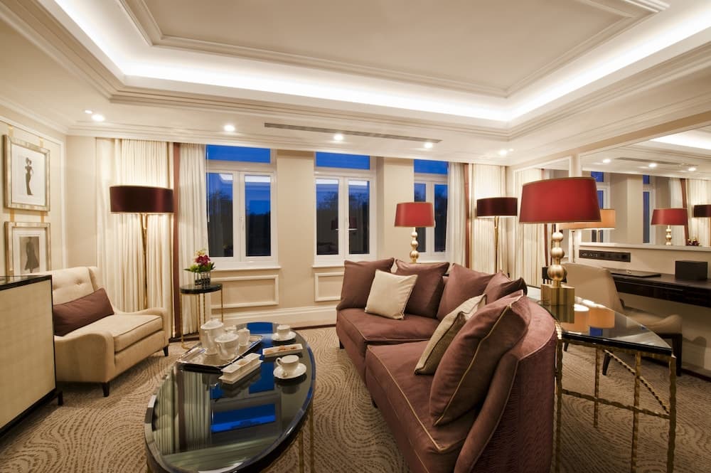 The Wellesley Knightsbridge, A Luxury Collection Hotel
