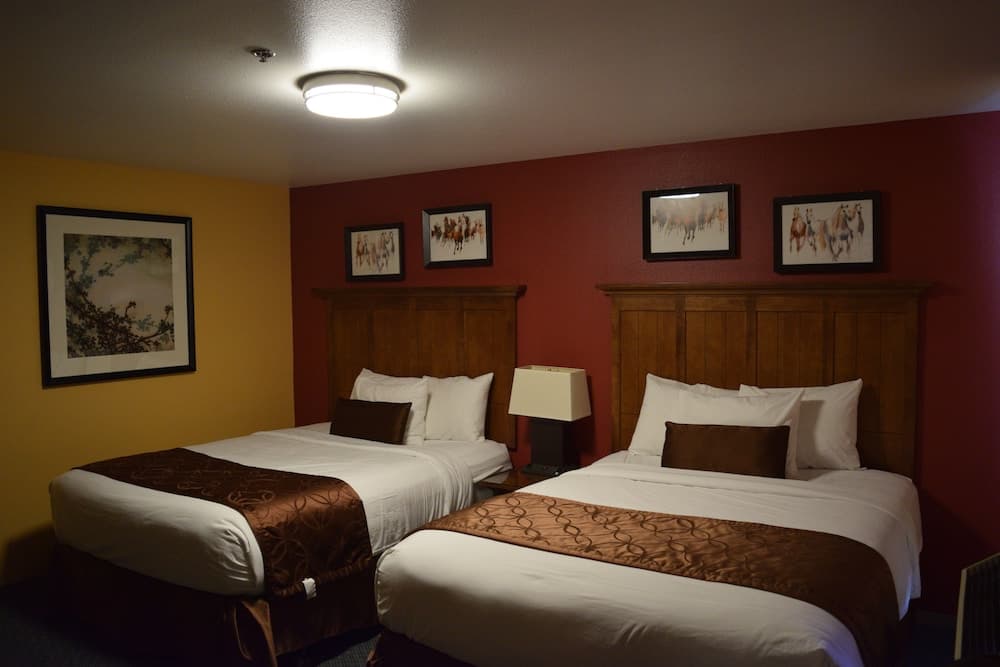 The Royal Victorian Motel