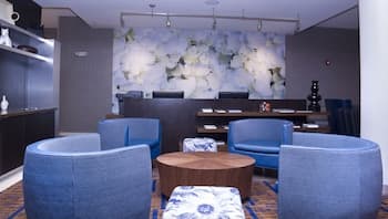 Courtyard by Marriott Jackson Airport/Pearl