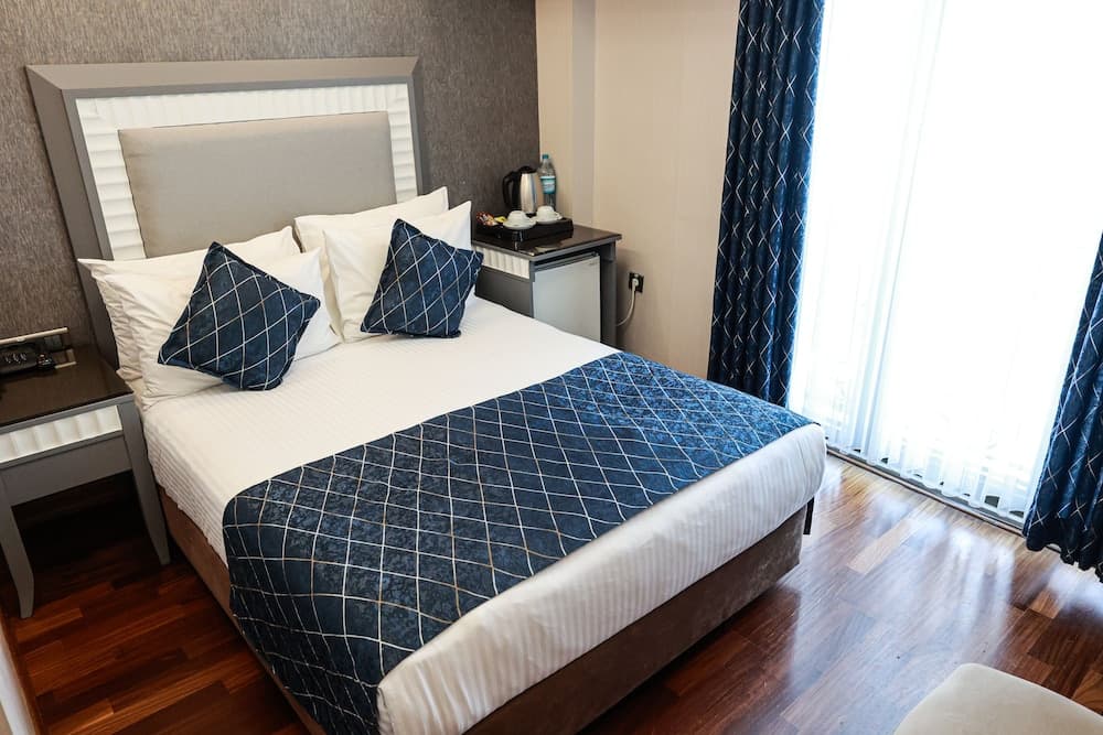 Nova Plaza Park Hotel