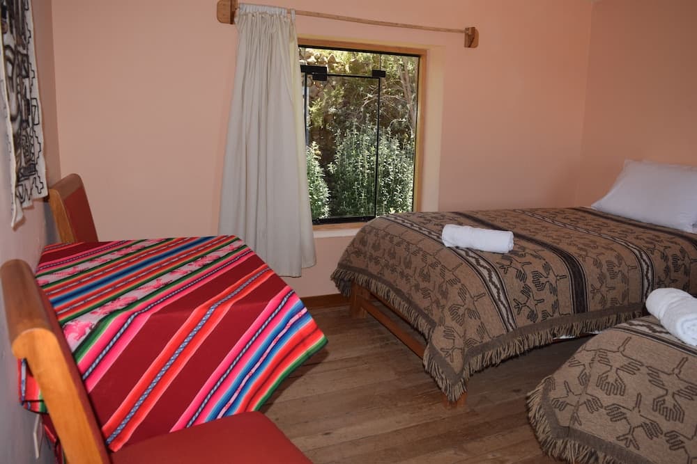 Allpa Tika Lodge Amantani Island