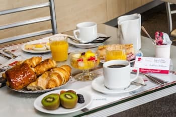 Brit Hotel Cahors - Le Valentré