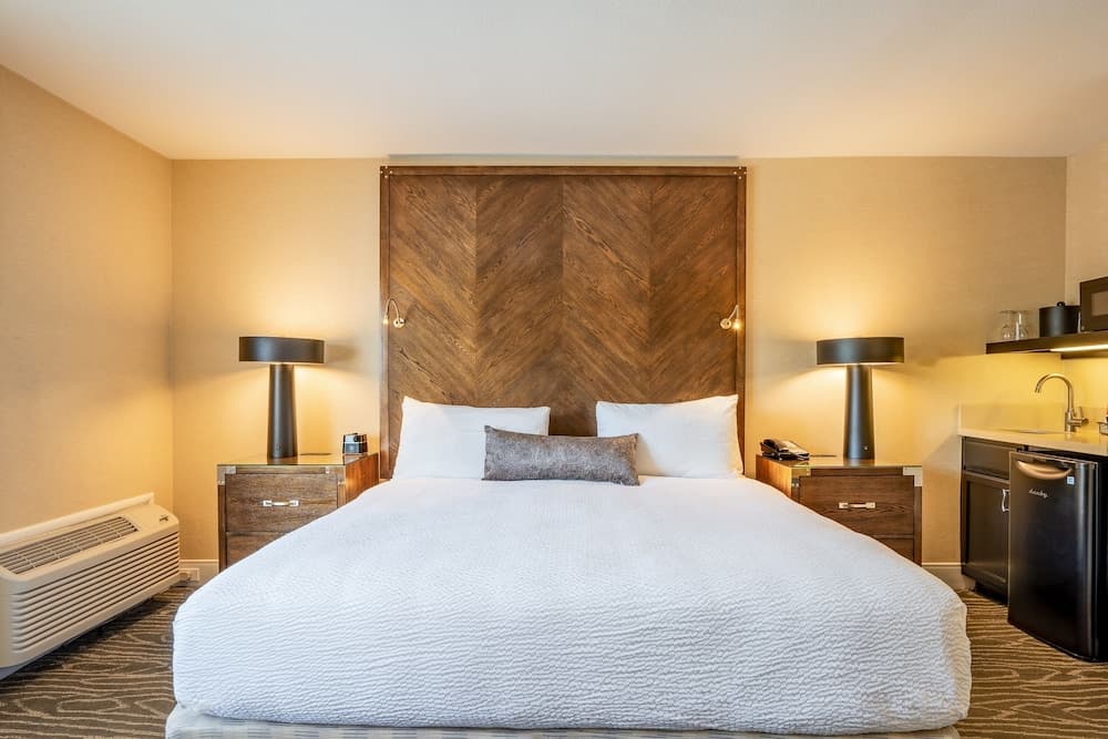 Best Western Plus Stevenson Manor