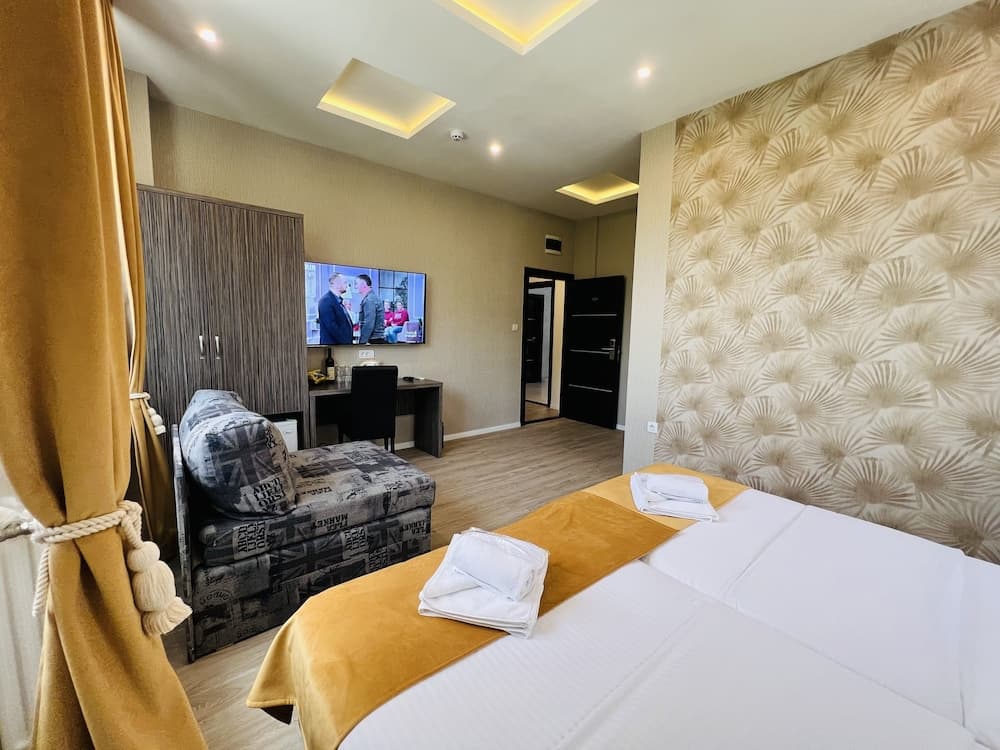 Side One Design Hotel