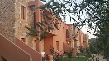 Liotrivi Historical Mansion & Boutique Hotel