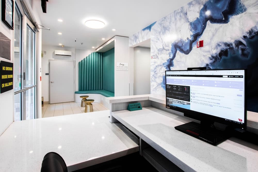 Urban Boutique Hotel