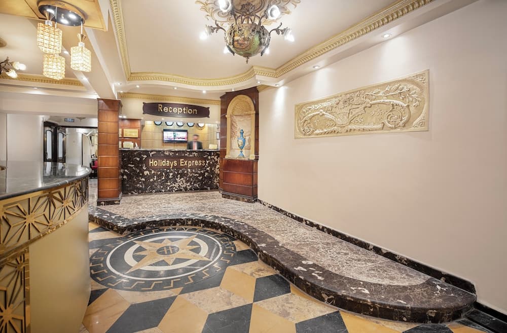 Holidays Express Hotel