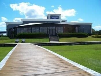 BridgePointe Hotel & Marina