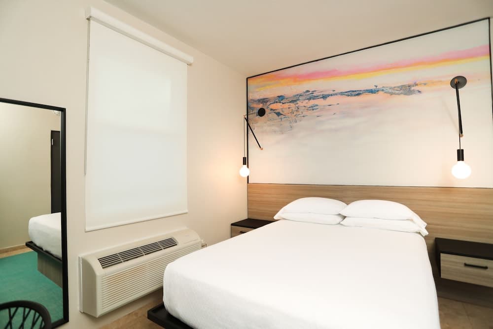 The Tryst Beachfront Hotel