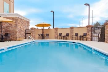 Holiday Inn Express Hotel & Suites Huntsville West - Research Pk, an IHG Hotel