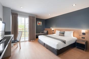 iCheck Inn Residences Sathorn