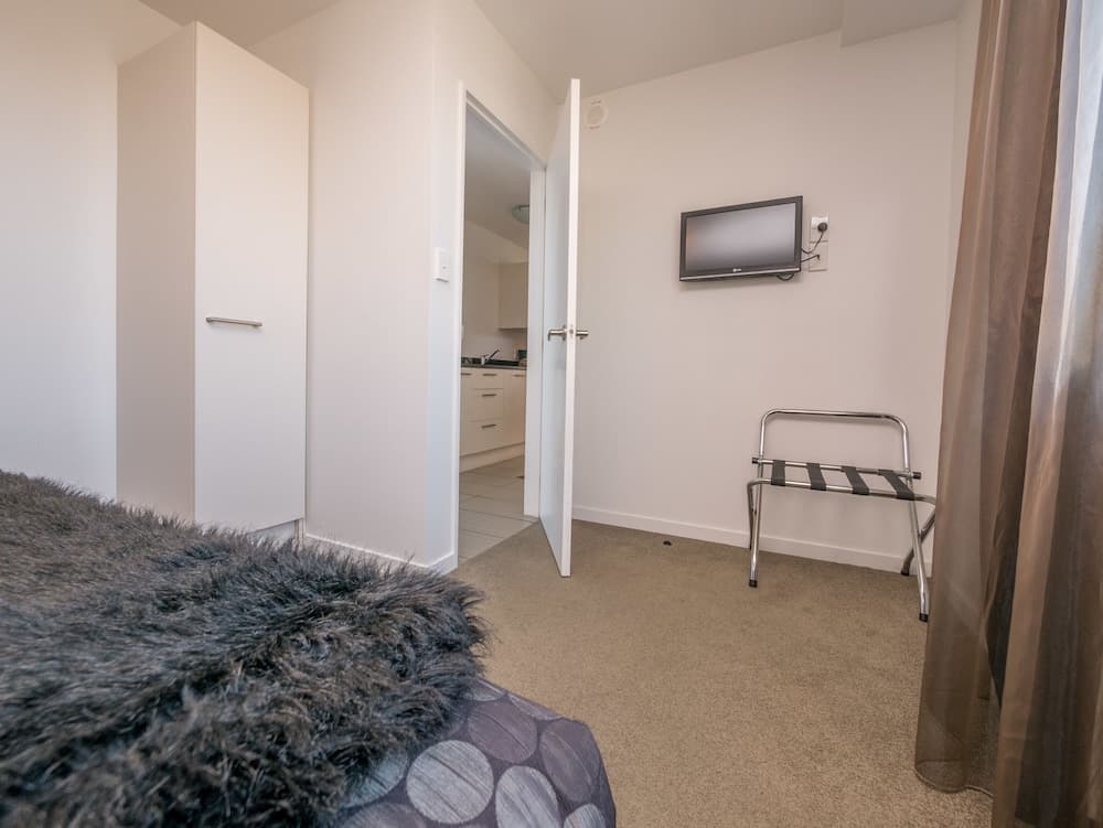 Bellano Motel Suites