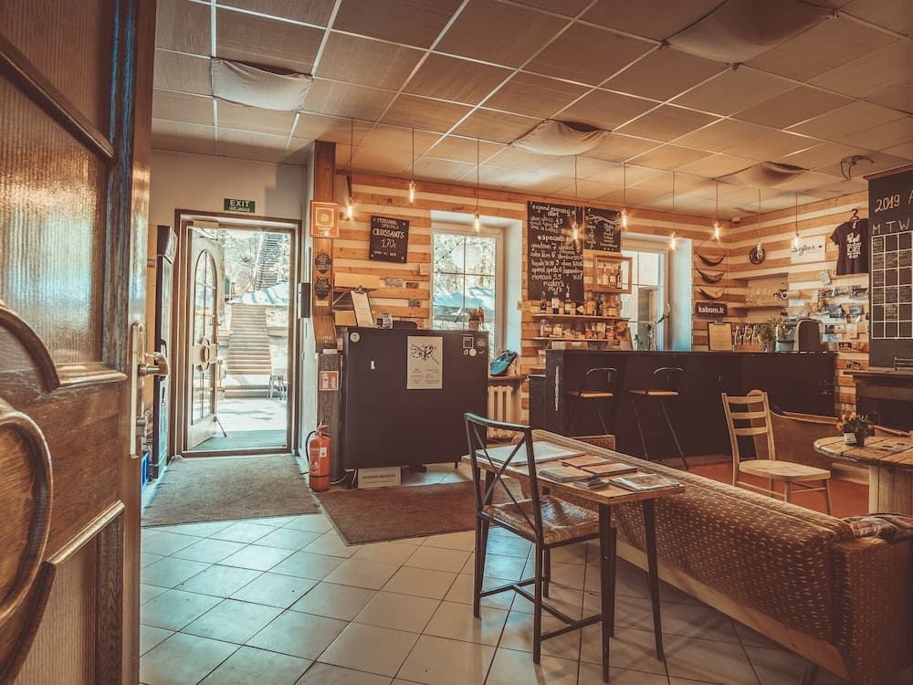 Downtown Forest Hostel & Camping