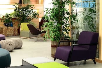 Maverick City Lodge - Hostel