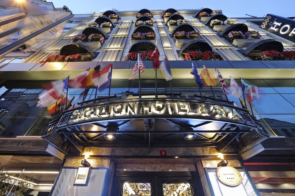 hotel image