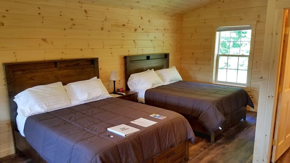 Abbot Trailside Lodging