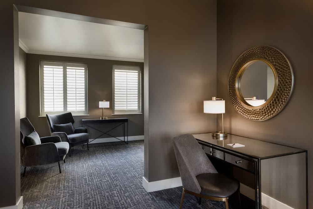 Ambassador Hotel Oklahoma City, Autograph Collection