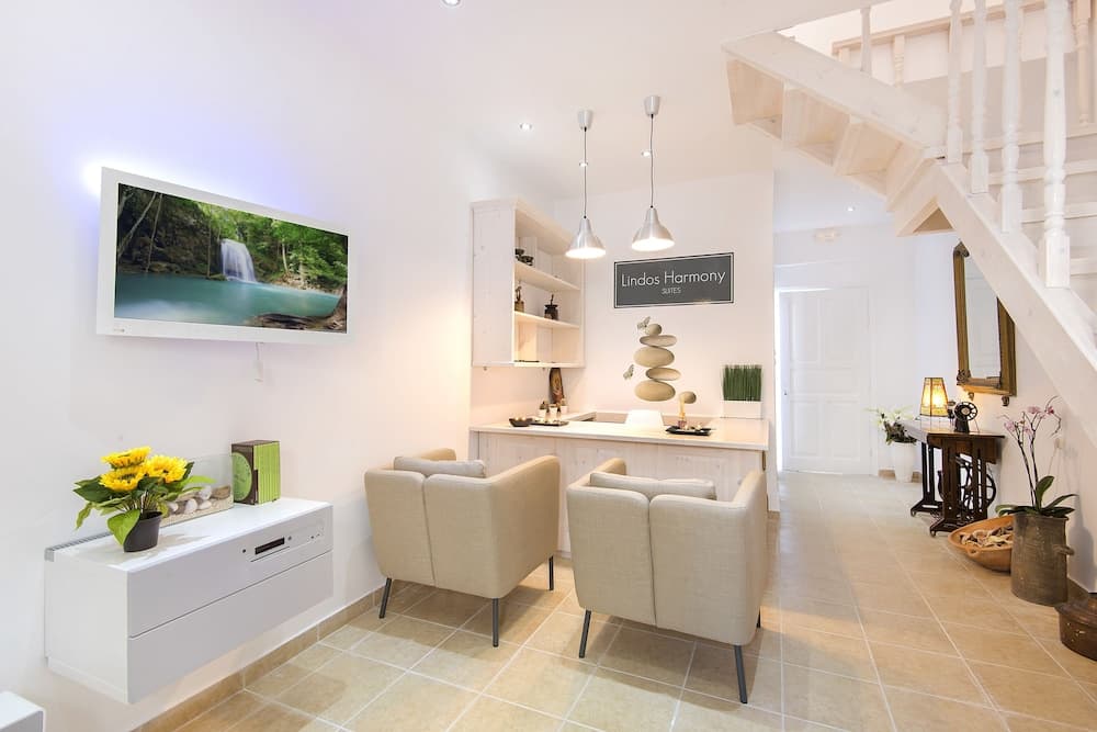 Lindos Harmony Suites