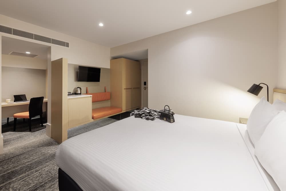Brady Hotels Central Melbourne
