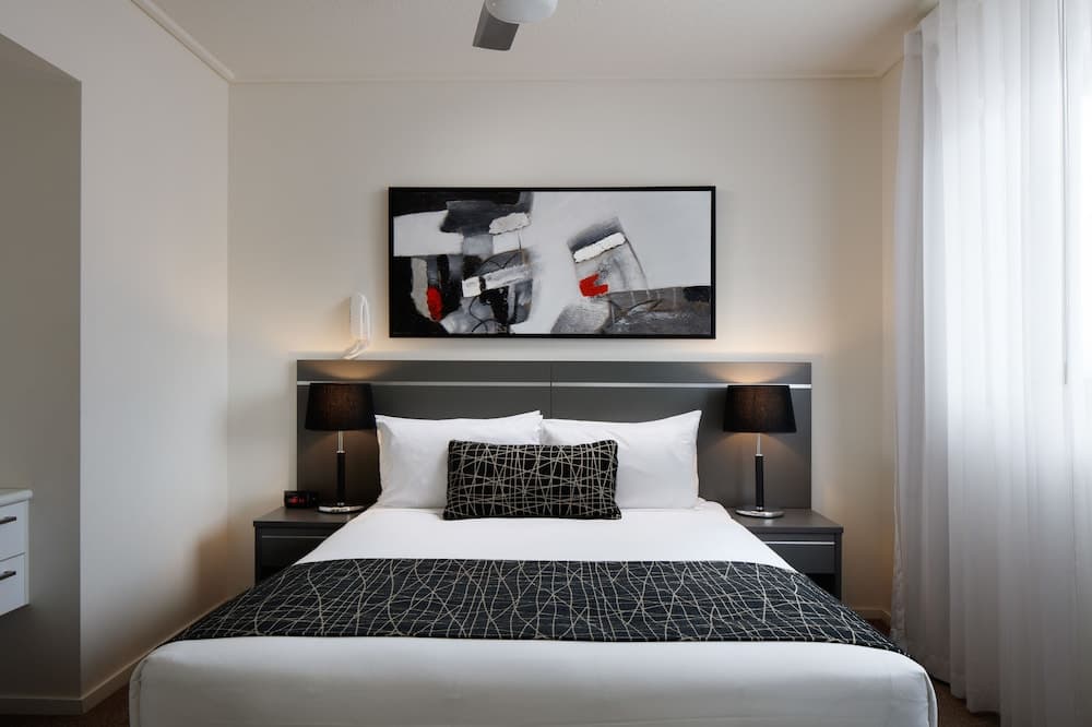 Kensington at Central