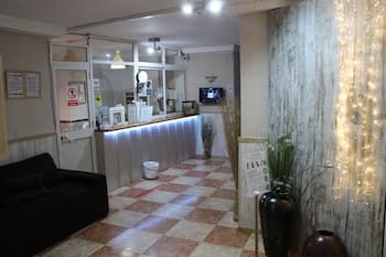 Hostal Virgen del Rocio II