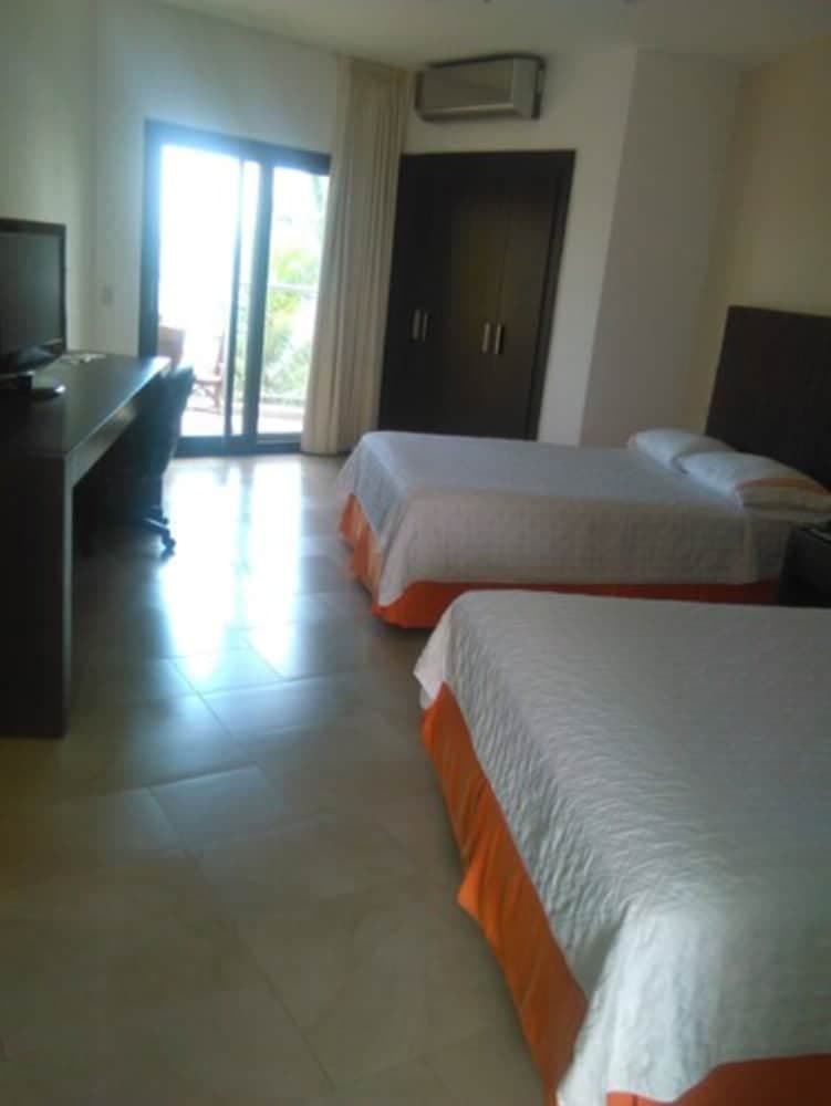 GHL Relax Hotel Makana Resort