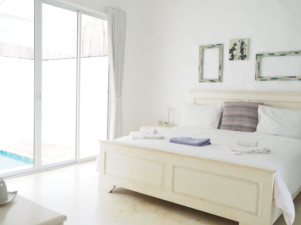 Costa Village Well Pool Villa Pattaya